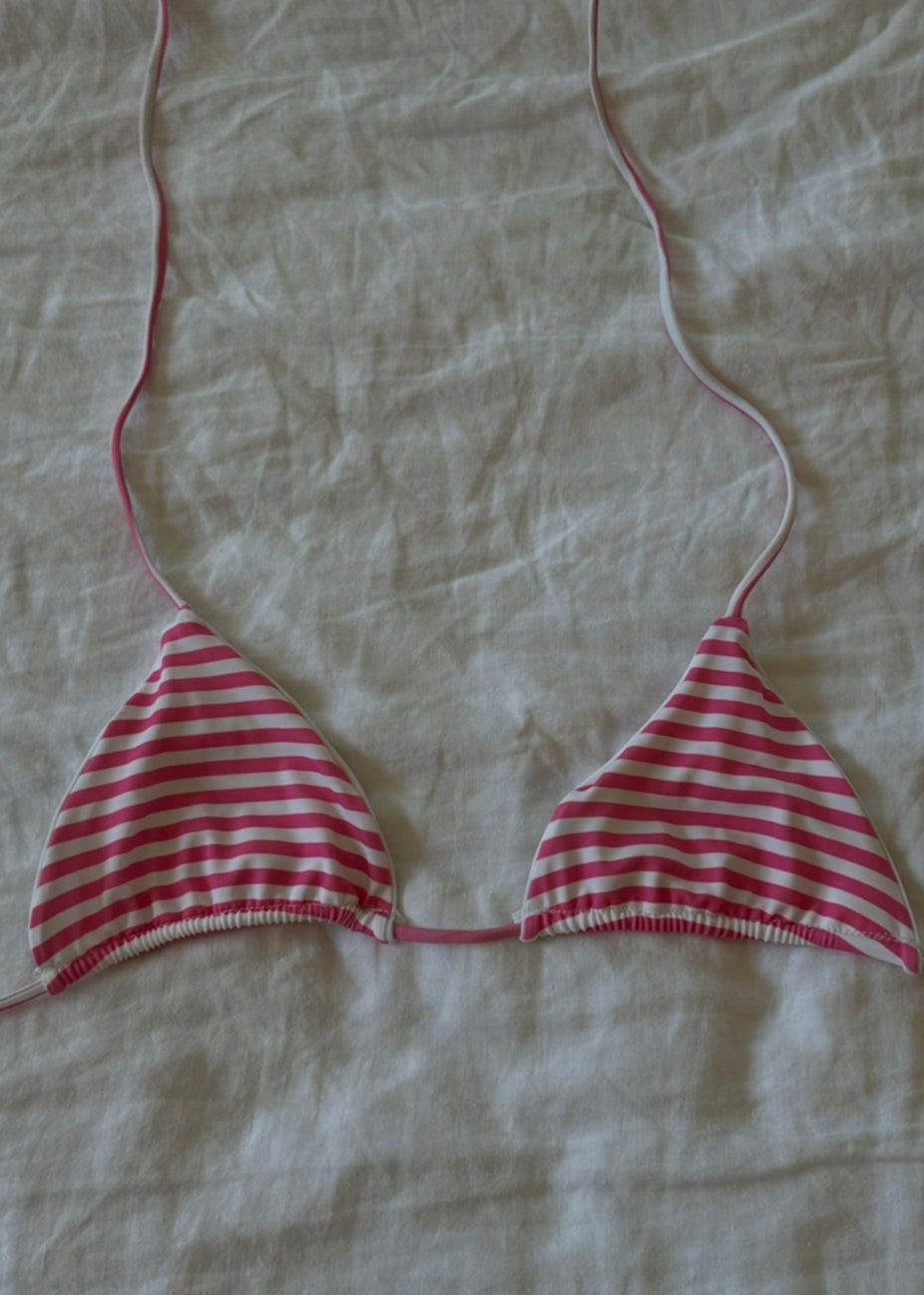 Lola triangle top
